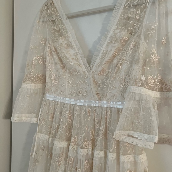 Needle and thread size 8 - Picture 13 of 16